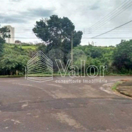 Casa térrea disponivel para venda no Romeu Santini
