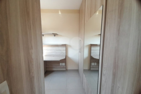 Apartamento à Venda ou para Locação no Edifício Marchal Estilo - São Carlos