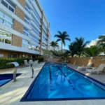 Apartamento à venda ou para alugar com 3 quartos, sendo 1 suíte,  em Riviera de São Lourenço, Bertioga, SP