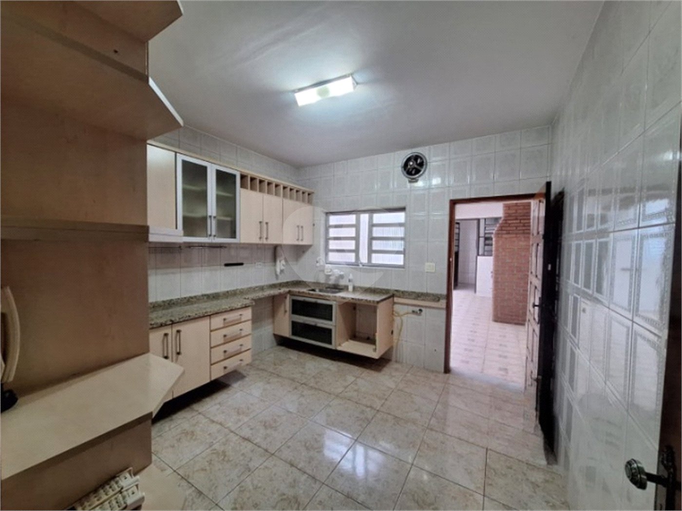 Sobrado com 2 dormitórios com 2 vagas de garagem