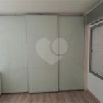 Apartamento à venda com 3 quartos, sendo 1 suíte,  em Vila Andrade, São Paulo, SP