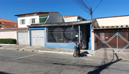 Casa à venda com 14 quartos em Vila Nivi, São Paulo, SP