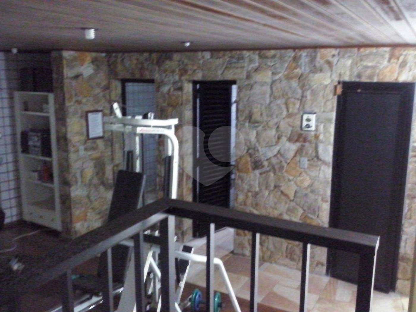 Sobrado à venda com 7 quartos, sendo 5 suítes, no Centro, Mairiporã, SP