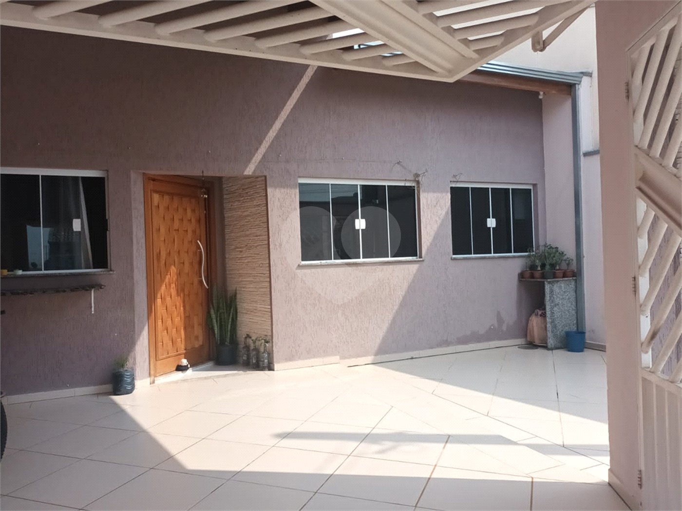 Casa à venda com 3 quartos, sendo 1 suíte, em Jardim dos Colibris, Indaiatuba, SP