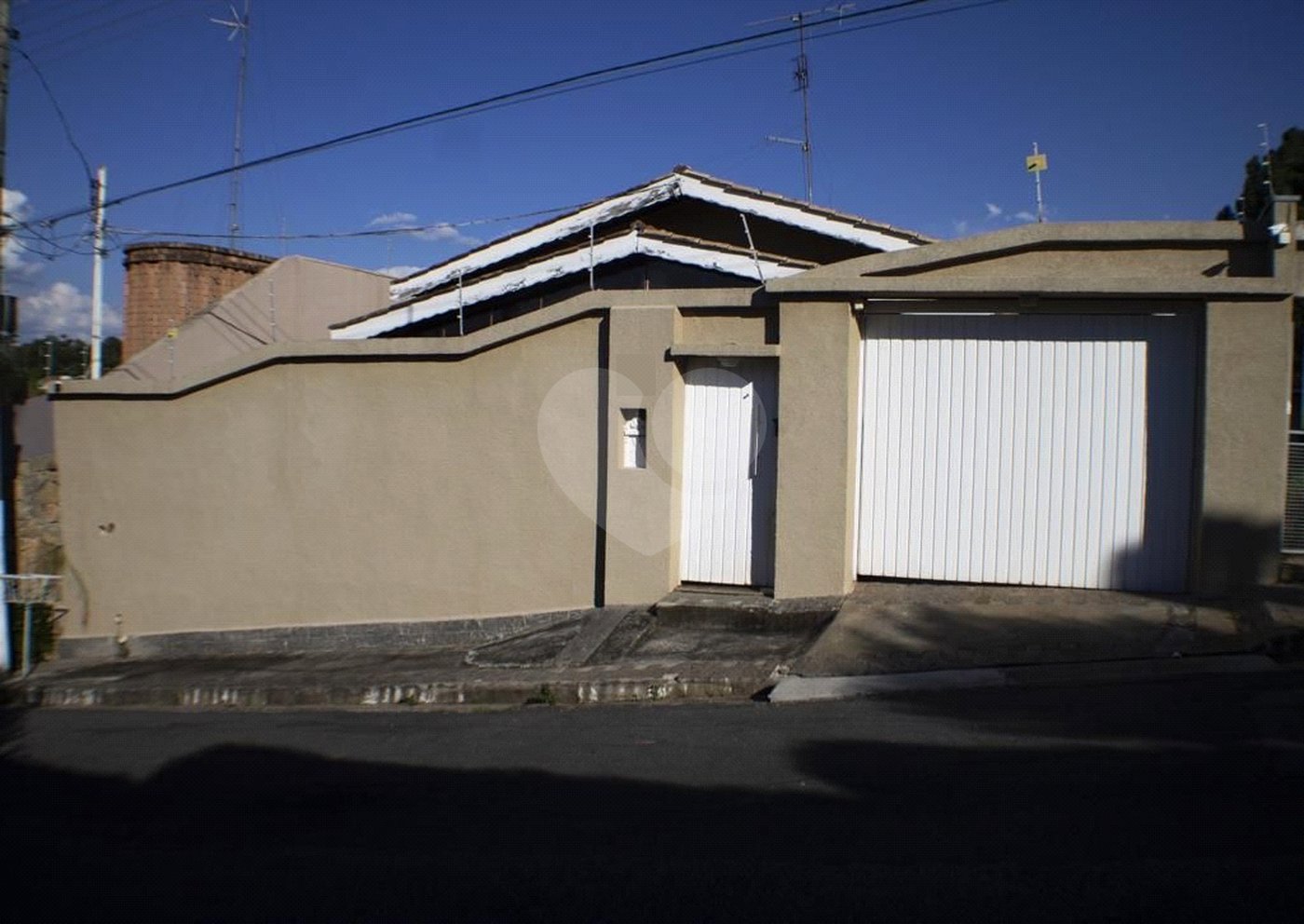 Casa Térrea à venda com 3 quartos, sendo 1 suíte, em Vila Gardênia, Atibaia, SP