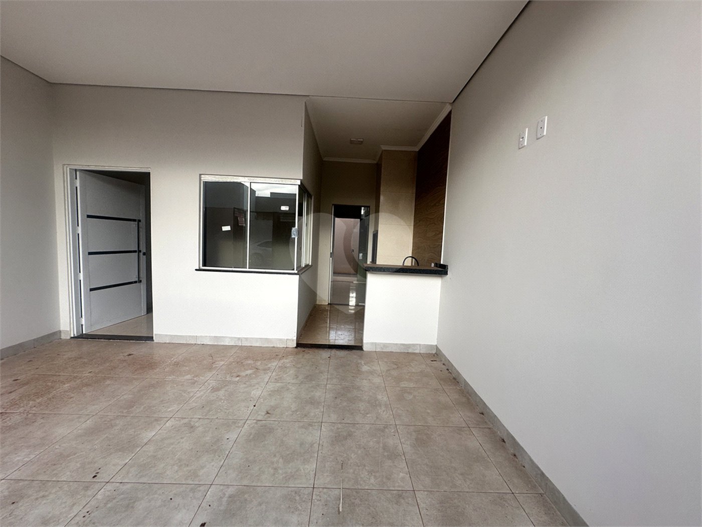 Casa à venda com 3 quartos, sendo 1 suíte,  em Ipê, Três Lagoas, MS