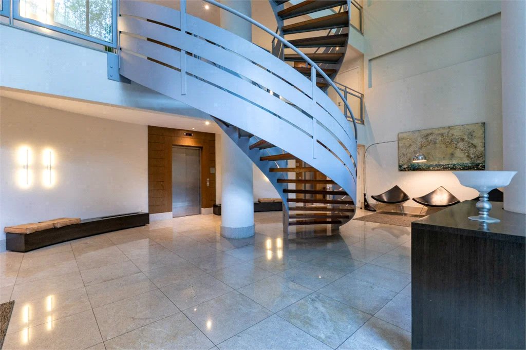Apartamento à venda com 3 suítes em Vila Suzana, São Paulo, SP