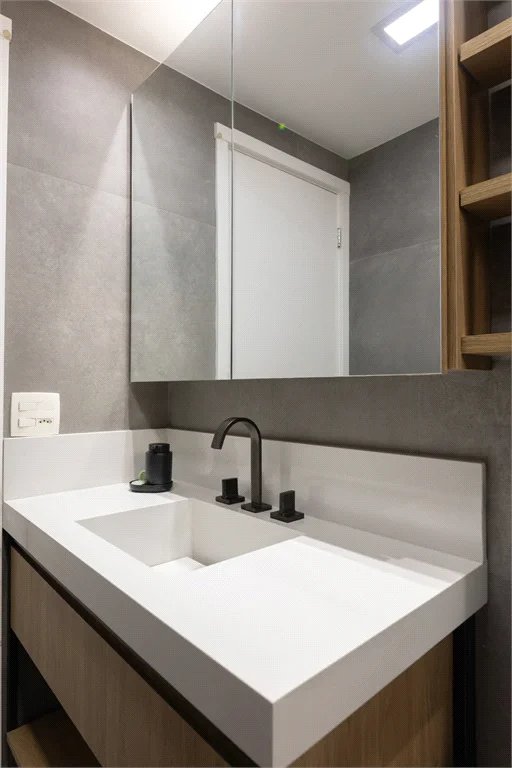 Apartamento à venda com 3 quartos, sendo 1 suíte, em Alto da Lapa, São Paulo, SP
