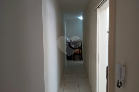 Apartamento à venda com 2 quartos no Centro, Vinhedo, SP
