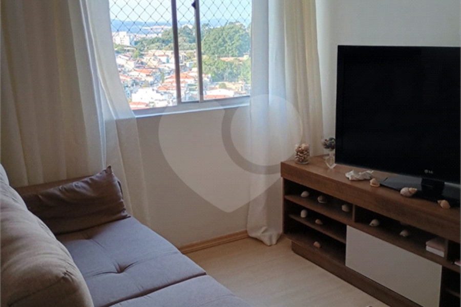 Apartamento à venda com 2 quartos em Parque Maria Domitila, São Paulo, SP