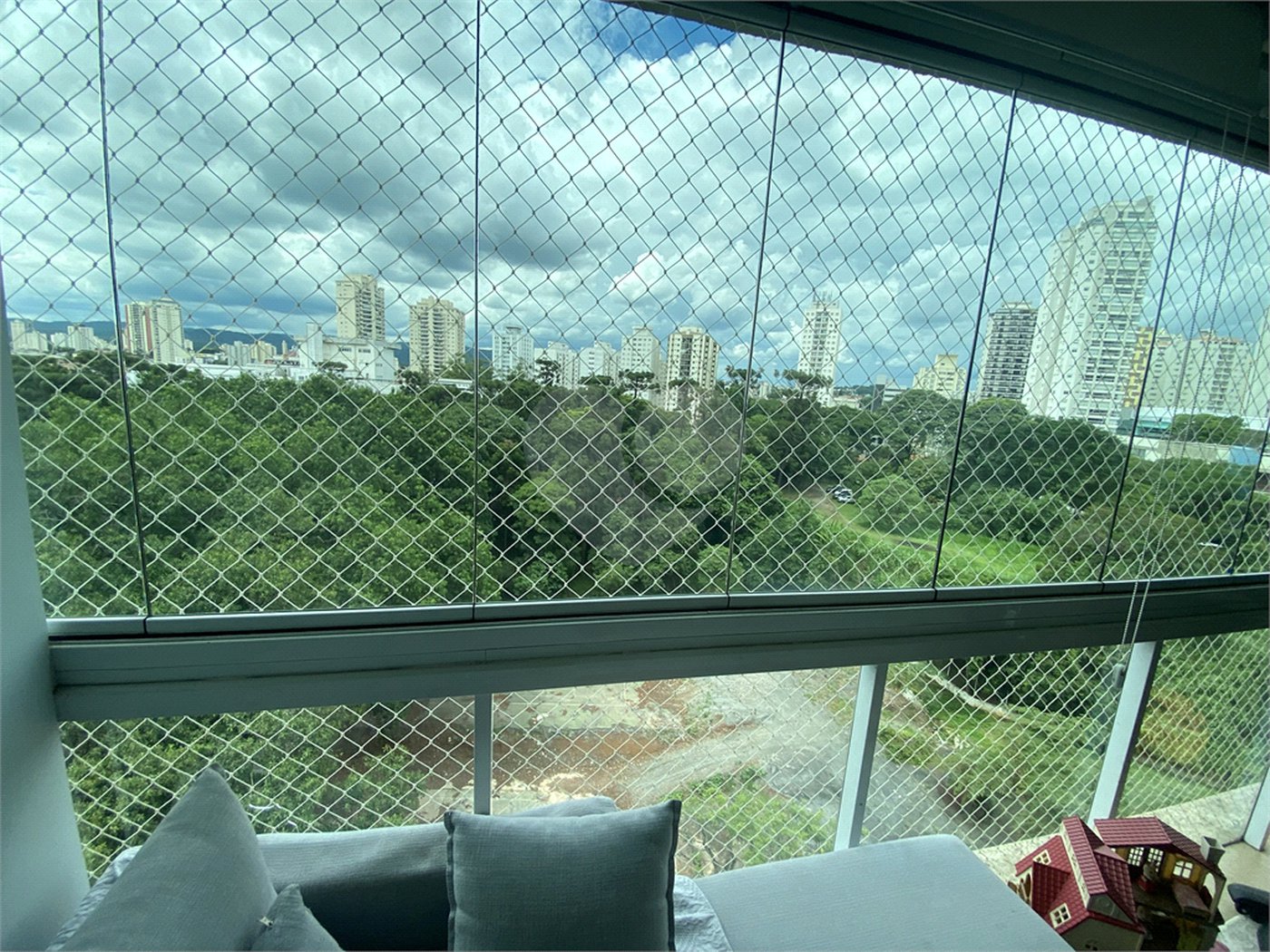 Apartamento à venda com 3 quartos, sendo 2 suítes, em Santana, São Paulo, SP