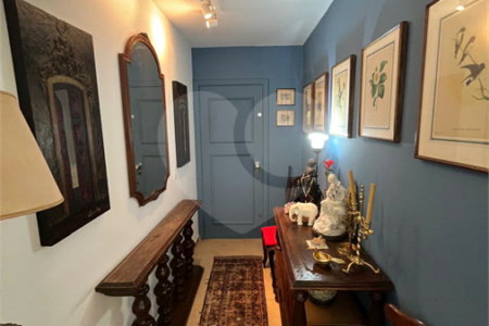 Apartamento à venda com 3 quartos, sendo 2 suítes,  em Jardim Paulista, São Paulo, SP
