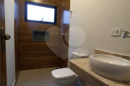 Casa à venda com 3 quartos, sendo 1 suíte, no condomínio Buona Vita, Atibaia - SP