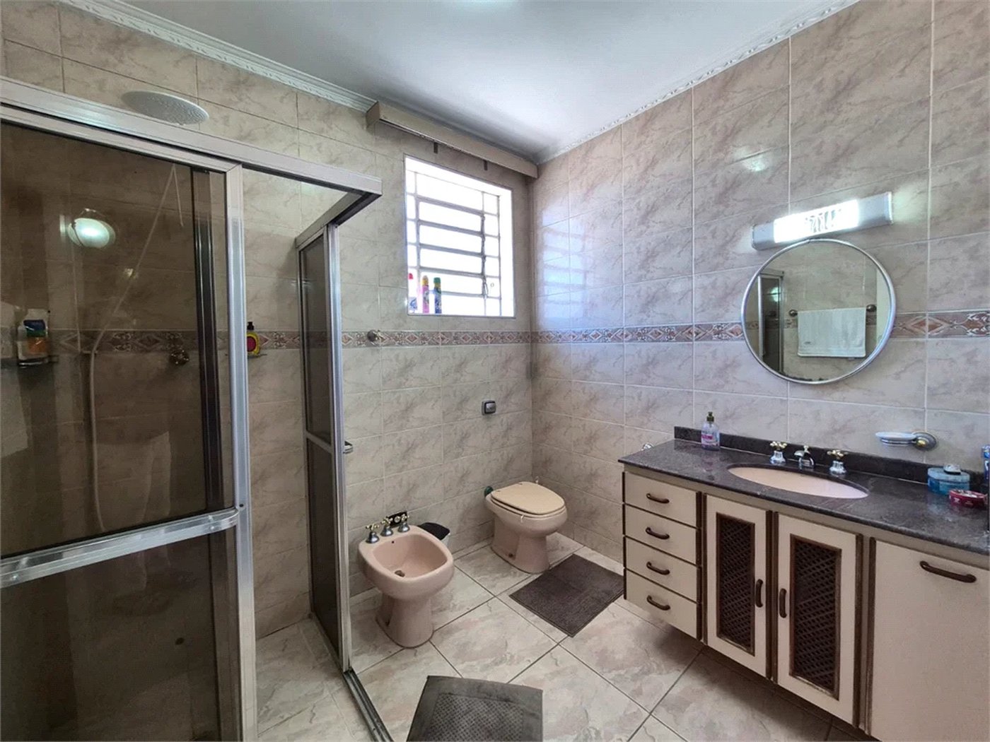 Sobrado à venda com 3 quartos, sendo 1 suíte, em Jardim Bonfiglioli, São Paulo, SP