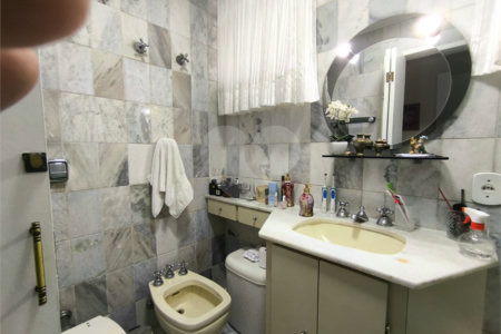 Apartamento à venda com 2 quartos, sendo 1 suíte,  em Pinheiros, São Paulo, SP