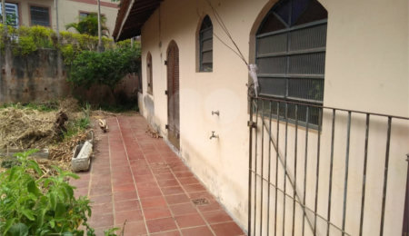 Casa à venda com 2 quartos, sendo 1 suíte,  em Jardim Brasil, Atibaia, SP