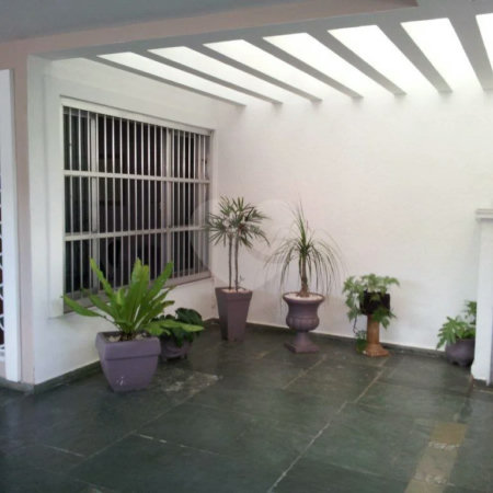 Casa à venda com 4 quartos, sendo 2 suítes, no condomínio Travessa Mário Antônio Correia,174, São Paulo - SP