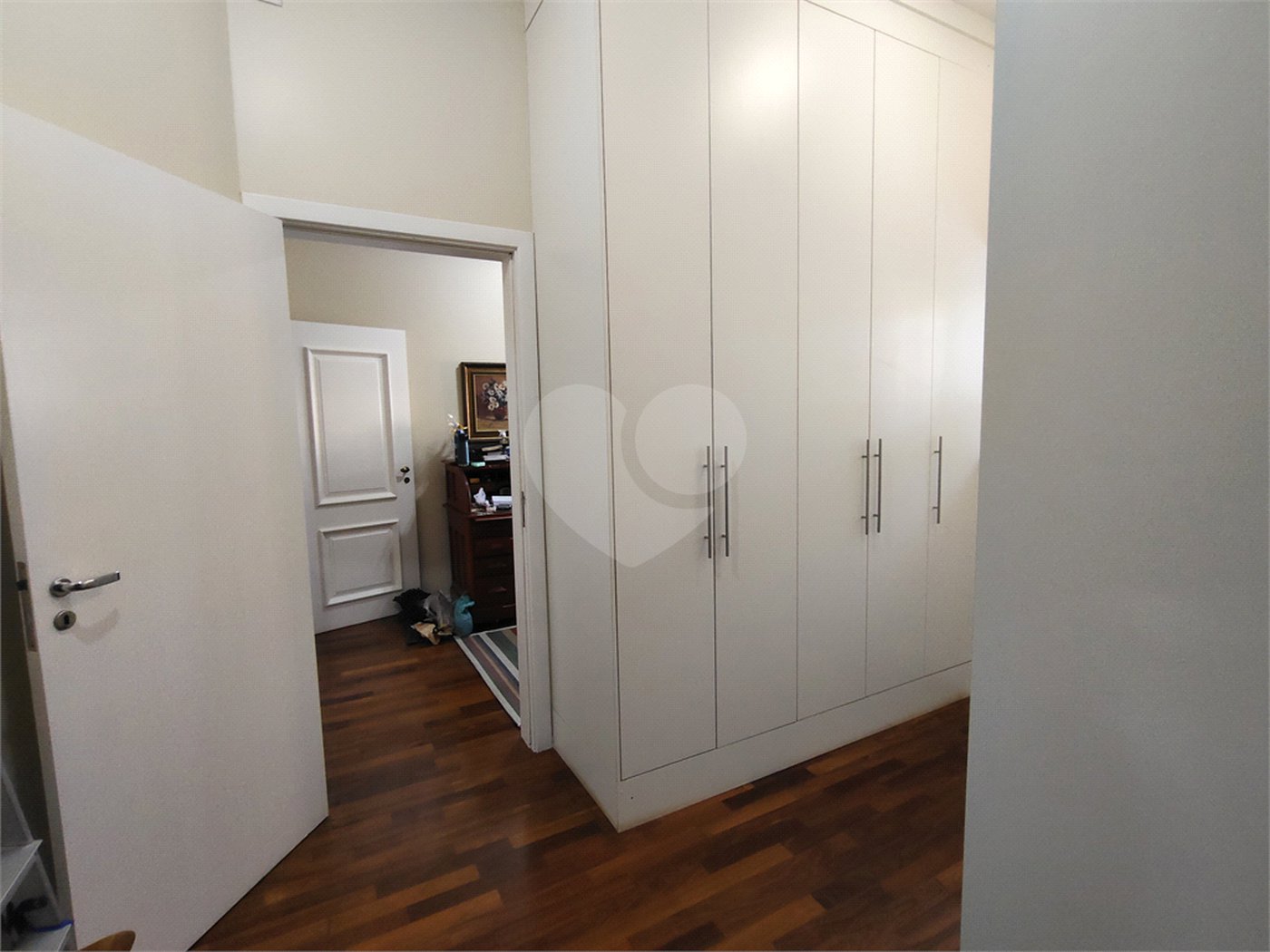 Casa para alugar com 6 quartos, sendo 4 suítes,  no Centro, Itapetininga, SP