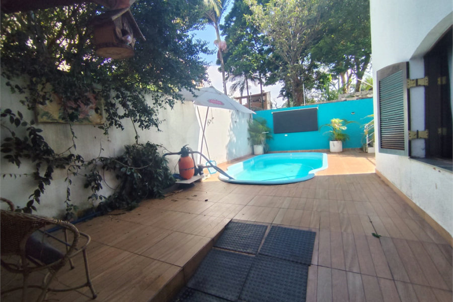 Sobrado à venda com 3 quartos, sendo 1 suíte, em Tremembé, São Paulo, SP