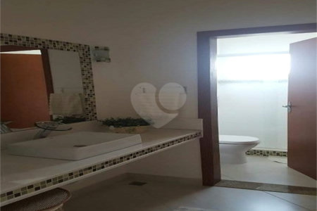 Casa à venda com 3 quartos, sendo 1 suíte, no condomínio Village Ipanema 1, Araçoiaba da Serra - SP