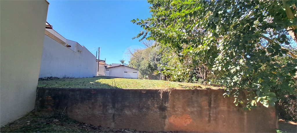 Terreno à venda no Parque Fehr – Segurança, qualidade de vida e natureza em perfeita harmonia!