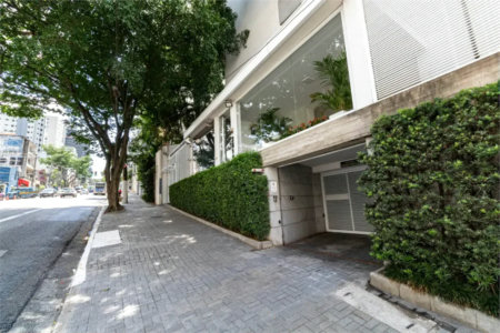 Apartamento à venda com 3 suítes em Jardim Paulista, São Paulo, SP