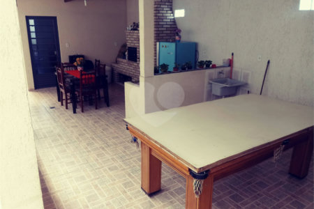 Casa à venda com 3 quartos, sendo 1 suíte, em Engordadouro, Jundiaí, SP