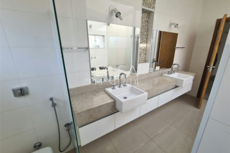 Casa em condomínio à venda com 3 suítes, em Iporanga, Sorocaba, SP