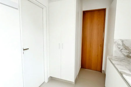 Apartamento à venda com 4 suítes em Vila Cordeiro, São Paulo, SP