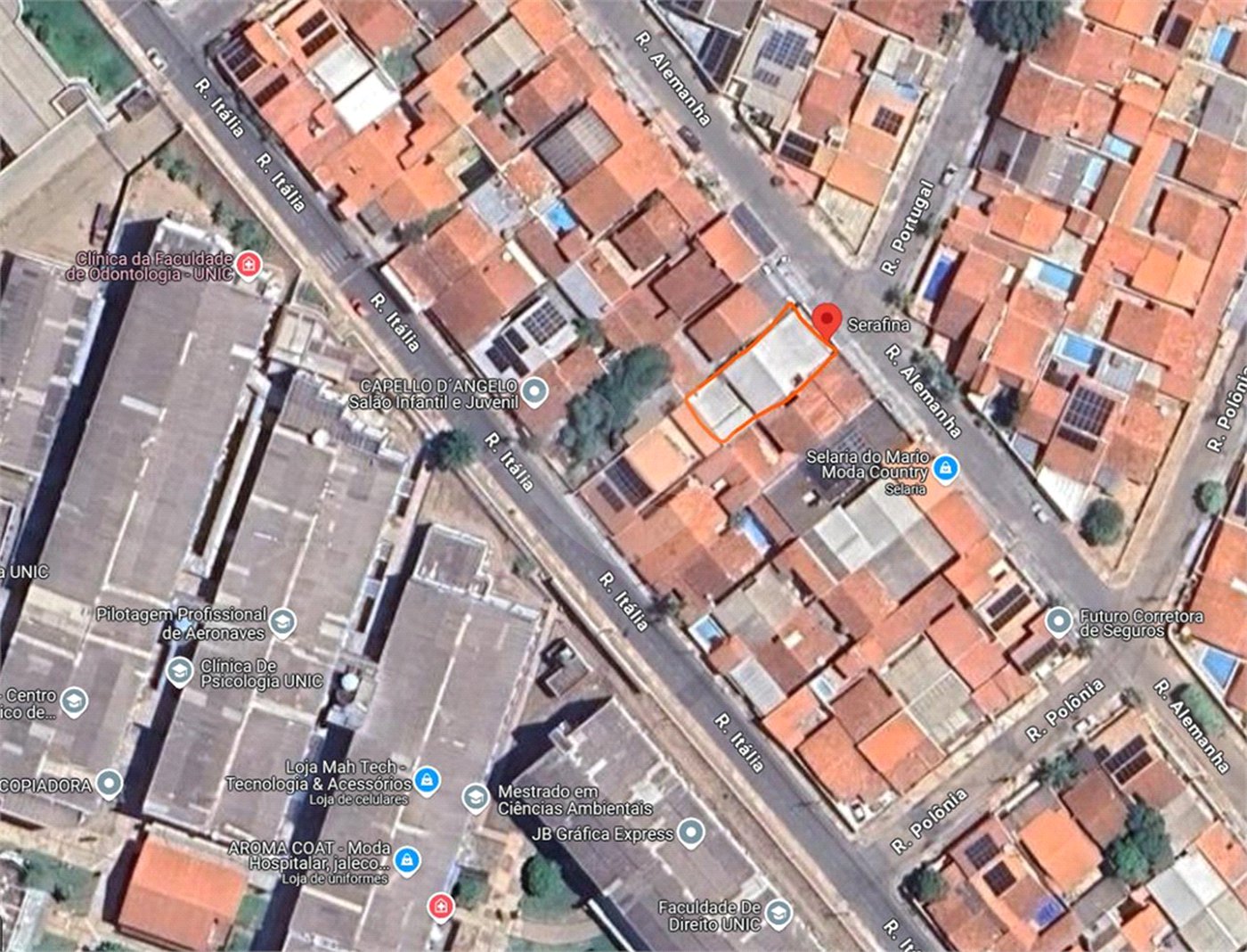 Casa à venda com 4 quartos, sendo 1 suíte, em Porto, Cuiabá, MT