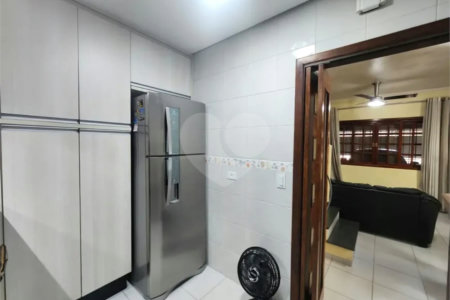 Casa à venda com 2 suítes em Vila Tiradentes, São Paulo, SP