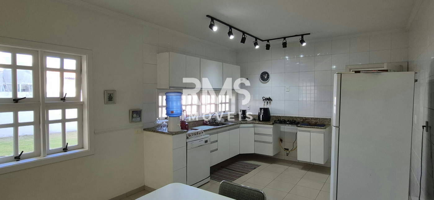 Casa à venda ou para alugar com 3 suítes em Jardim Theodora, Itu, SP