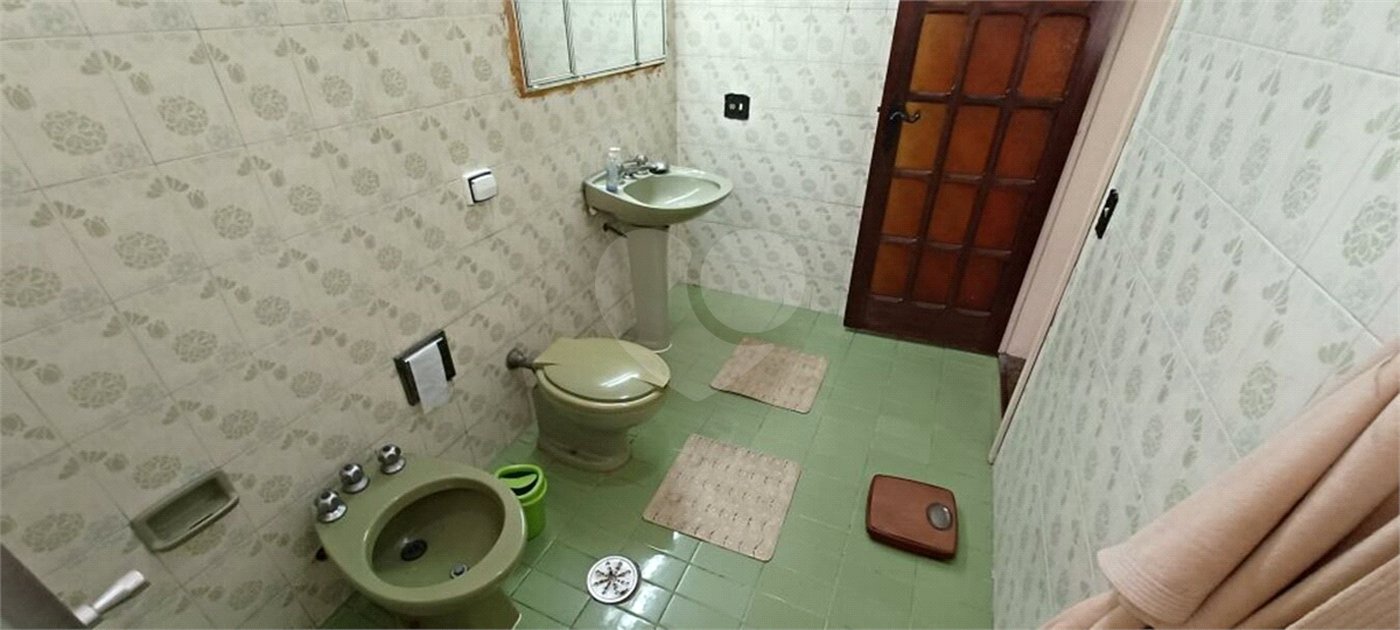 Sobrado à venda com 3 quartos, sendo 1 suíte, em Jardim Novo Mundo, São Paulo, SP