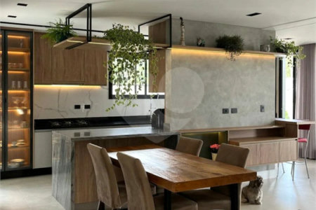 Casa à venda com 4 suítes no condomínio Bella Città, Mogi das Cruzes - SP