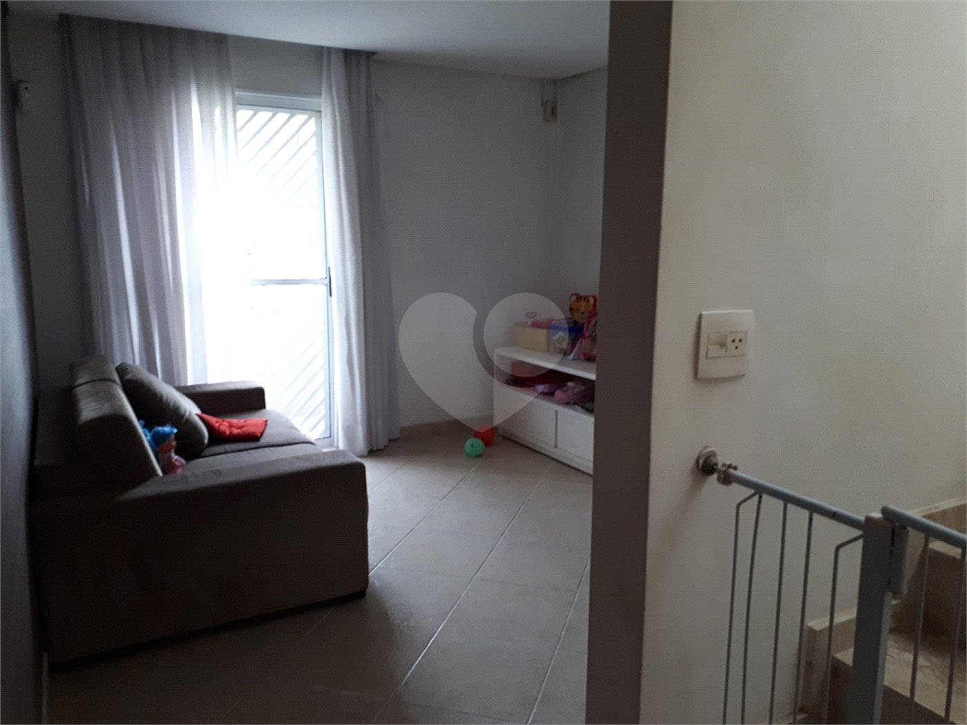 Sobrado à venda com 3 quartos, sendo 1 suíte, em Jardim Ester, São Paulo, SP