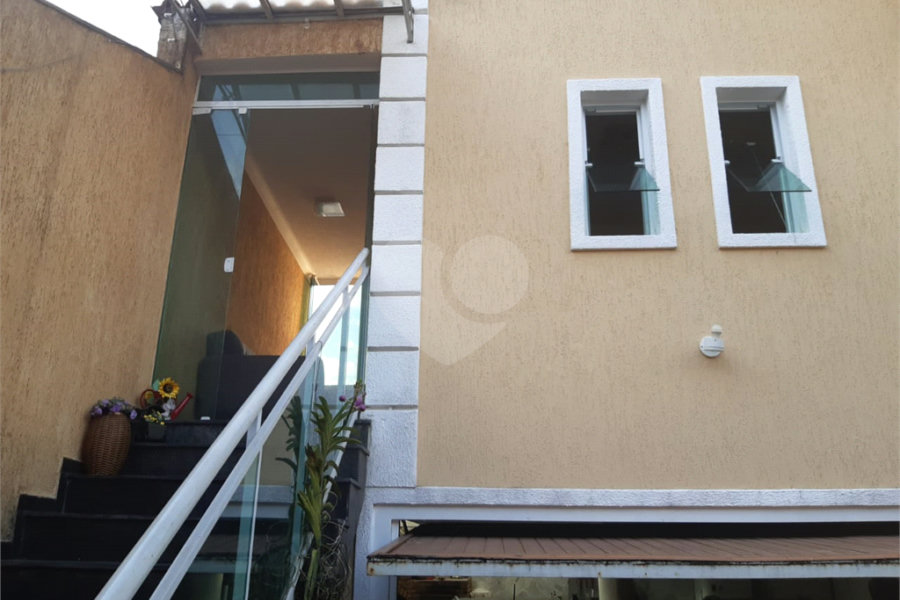 Sobrado à venda com 2 quartos, sendo 1 suíte, em Horto, São Paulo, SP