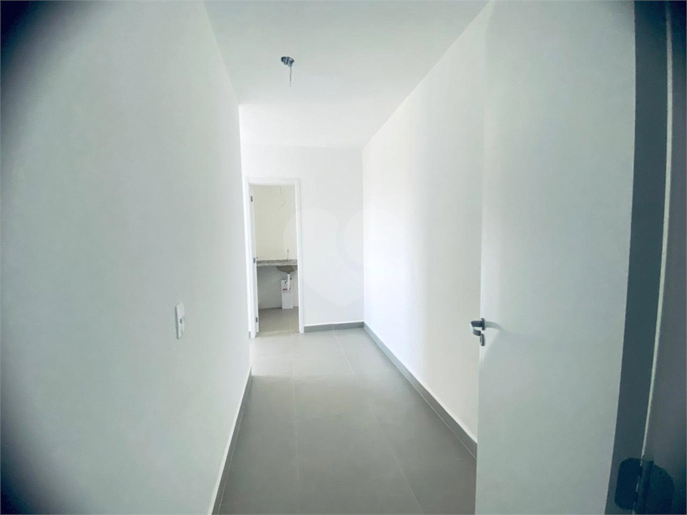 Apartamento para alugar com 3 quartos, sendo 1 suíte, em Jardim Maria José, Votorantim, SP