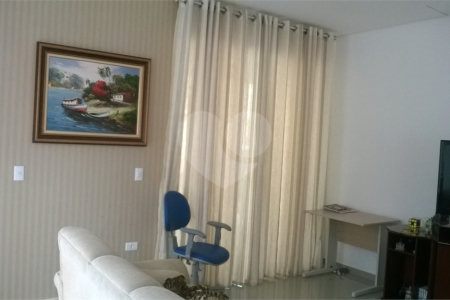 Casa à venda com 3 suítes,  no condomínio Aruã, Mogi das Cruzes - SP
