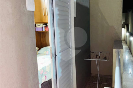 Casa à venda com 2 quartos no condomínio Villaggio Victoria, São Paulo - SP