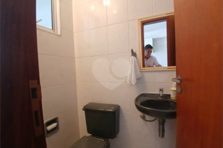 Casa Térrea à venda com 4 quartos, sendo 1 suíte, em Vila Leopoldina, São Paulo, SP