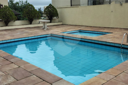 Apartamento à venda com 3 quartos, sendo 1 suíte, em Campo Grande, São Paulo, SP