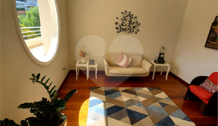 Casa à venda com 5 suítes no condomínio Vila Hípica I, Vinhedo - SP
