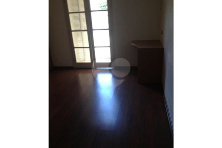 Sobrado à venda com 4 quartos, sendo 2 suítes,  em Jardim Bonfiglioli, São Paulo, SP