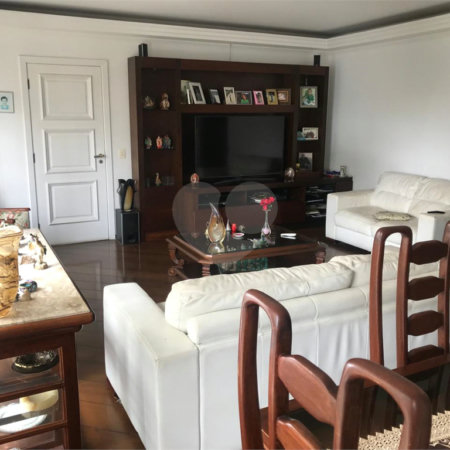 Apartamento à venda com 4 quartos, sendo 1 suíte, em Vila Monte Alegre, São Paulo, SP
