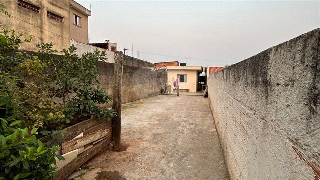 Casa à venda com 2 quartos em Vila São Paulo, Mogi das Cruzes, SP