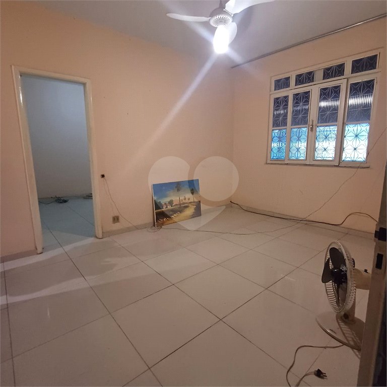 Casa à venda com 3 quartos, sendo 1 suíte, em Senador Camará, Rio de Janeiro, RJ