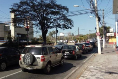 Prédio para alugar em Vila Costa, Suzano, SP