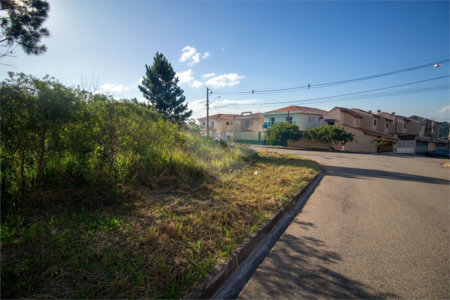 Terreno à venda em Loteamento Jardim do Sol (mailasqui), São Roque, SP