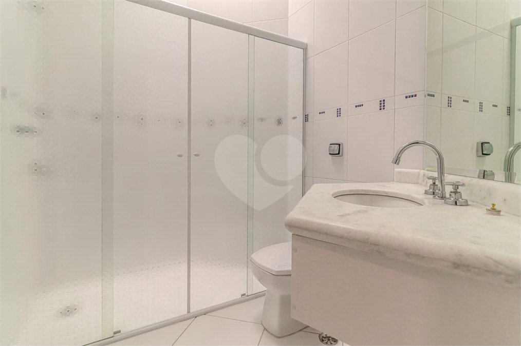 Casa à venda com 4 suítes no condomínio Tivoli, Sorocaba - SP