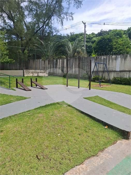 Apartamento à venda com 21 quartos, sendo 1 suíte, em Guaratiba, Rio de Janeiro, RJ